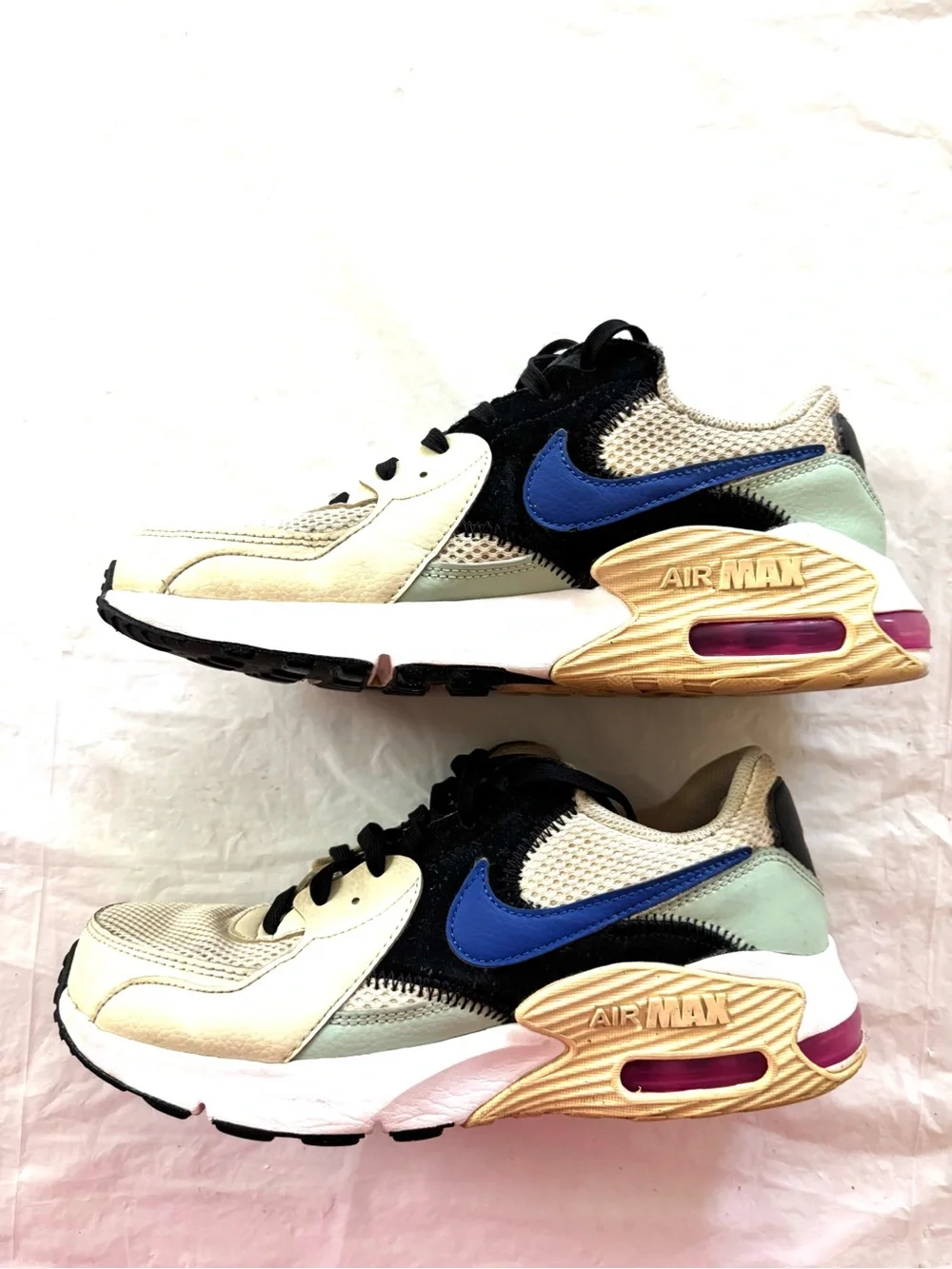 Nike White Air Max Excee Fossil Hyper Blue Pink Accent SZ 7.5 Worn 4X
